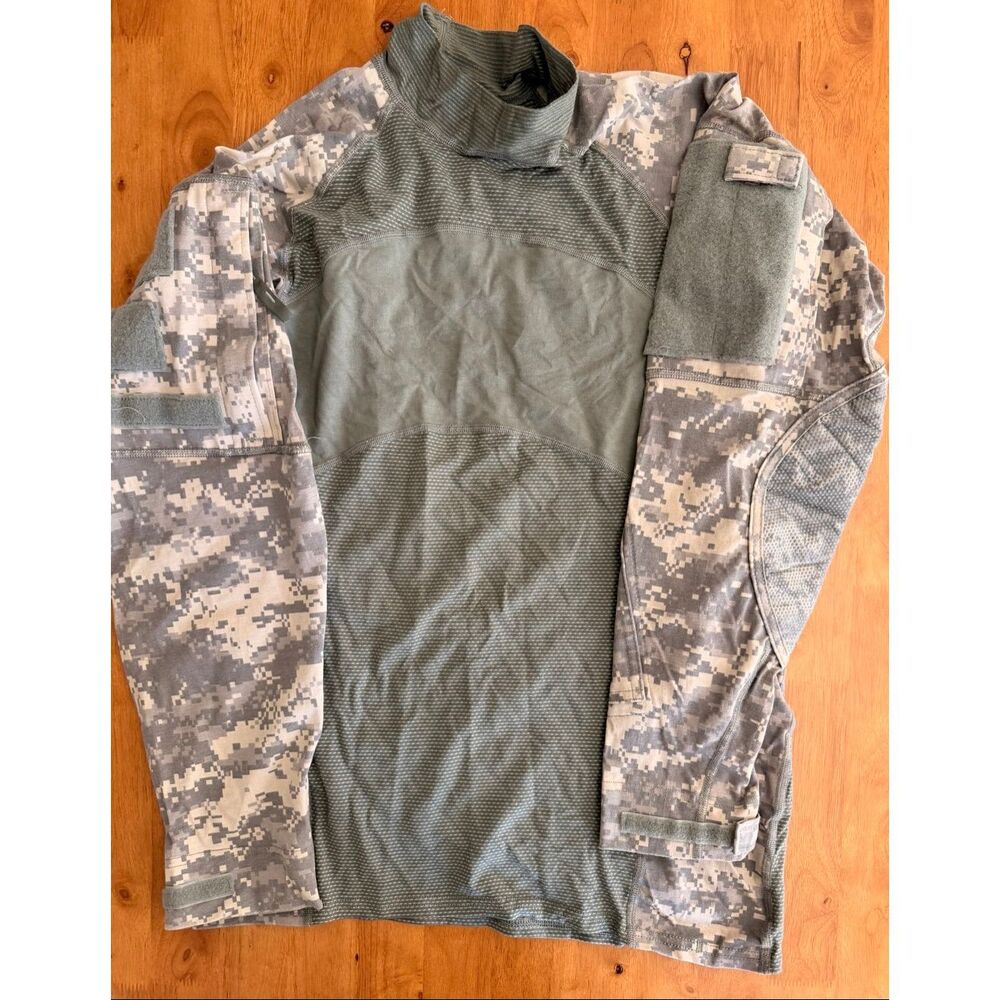 Massif Army Combat Shirt Mens Medium Green ACU Camo Tactical Long Sleeve